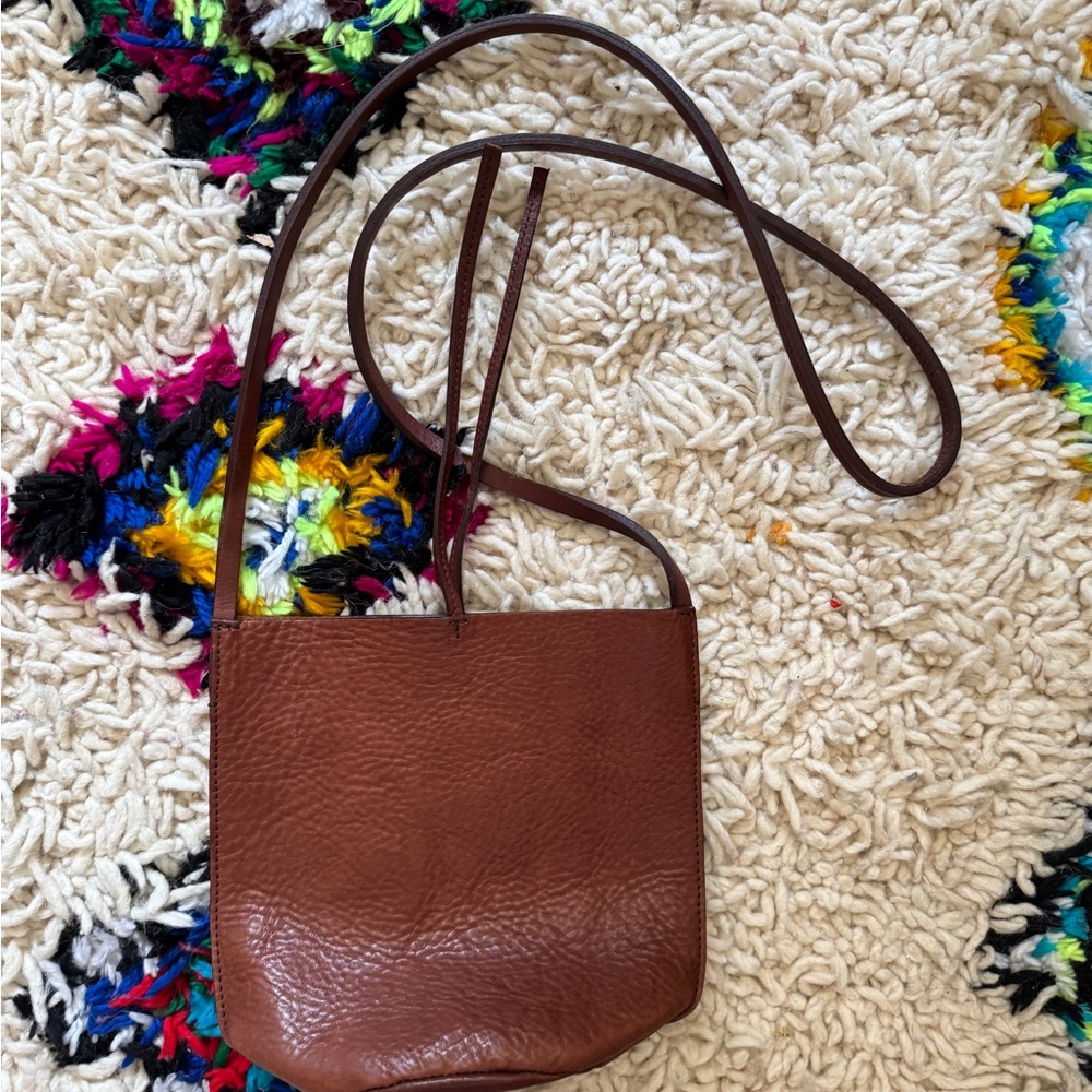 Nuraxi Teresa Robinson Mini Crossbody Bucket Bag - Picture 2 of 4